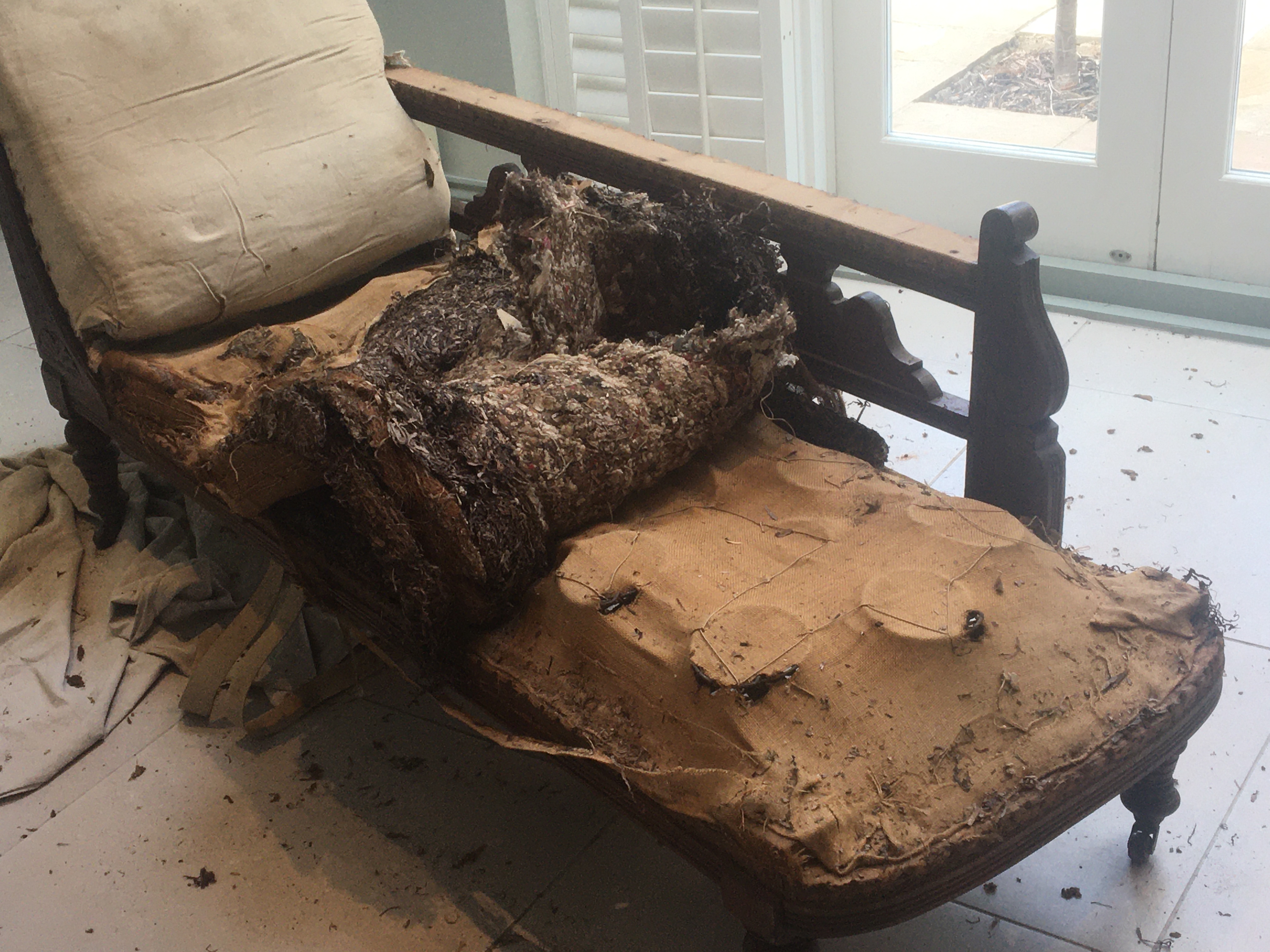 brownchaise2