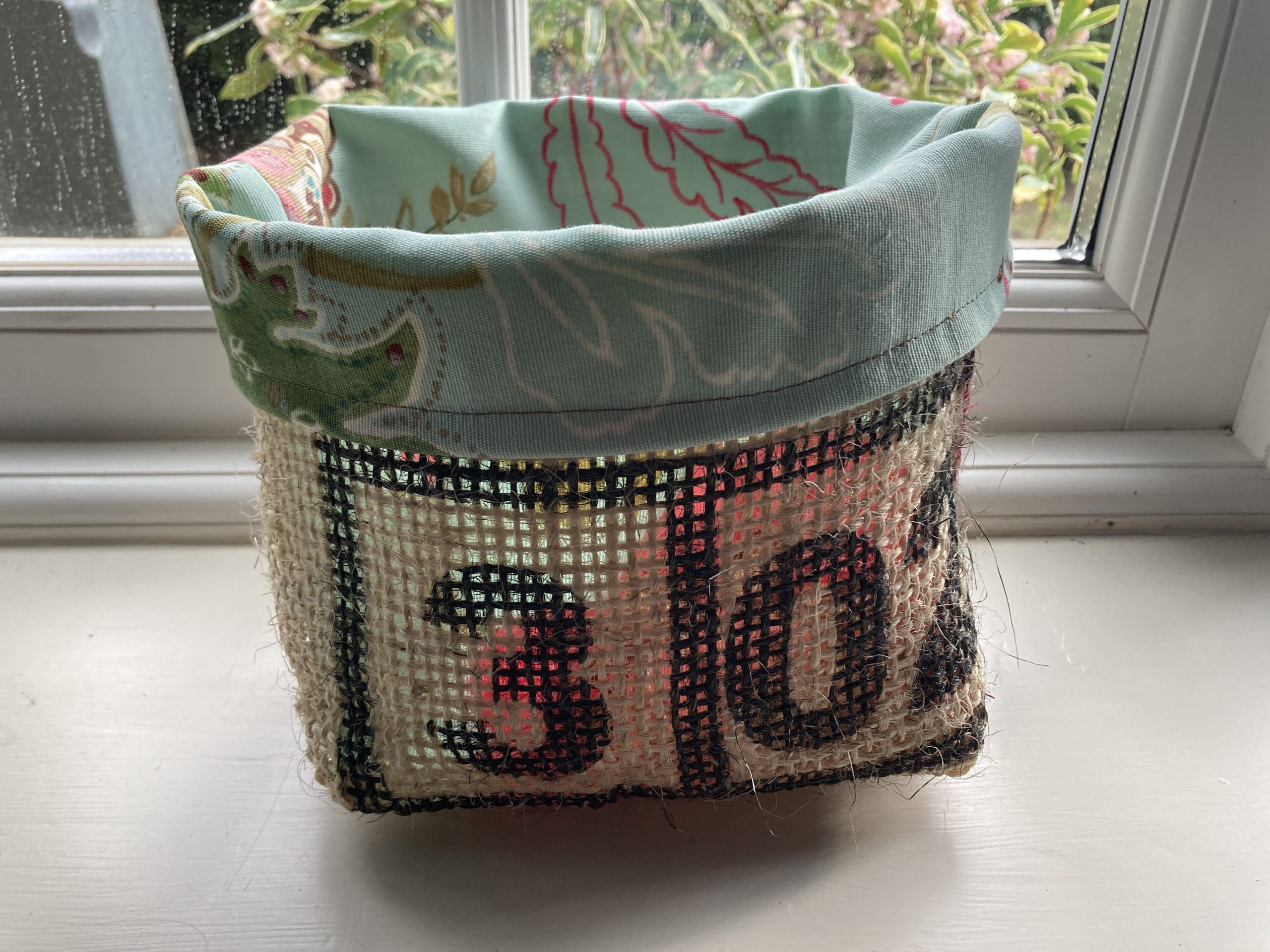 How to make a fabric craft basket